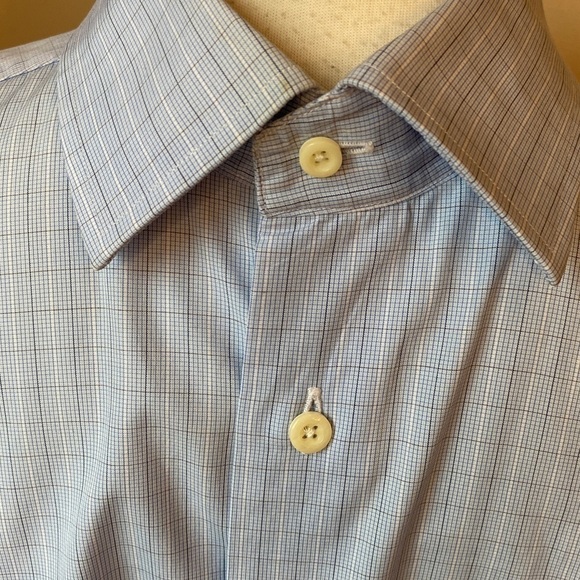 David Donahue Dress Shirt in Excellent Condition - Picture 3 of 5